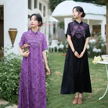 2023 tradičnej čínskej lepšiu qipao šaty národnej kvetinové výšivky šaty retro satin žakárové šaty orientálna kroj Obrázok