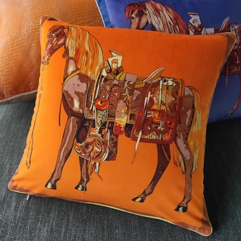 Lizzie velvet plyšové obojstranné orange kôň klasický vzor vankúš tlač strapec vankúš package roztomilý vankúš Obrázok