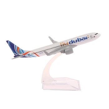 Mierke 1:400 Kovové Lietadlo Replika Dubaj Airlines a Boeing 737 Lietadlo Diecast Model Letectva Rovine Zberateľskú Hračky pre Chlapcov Obrázok